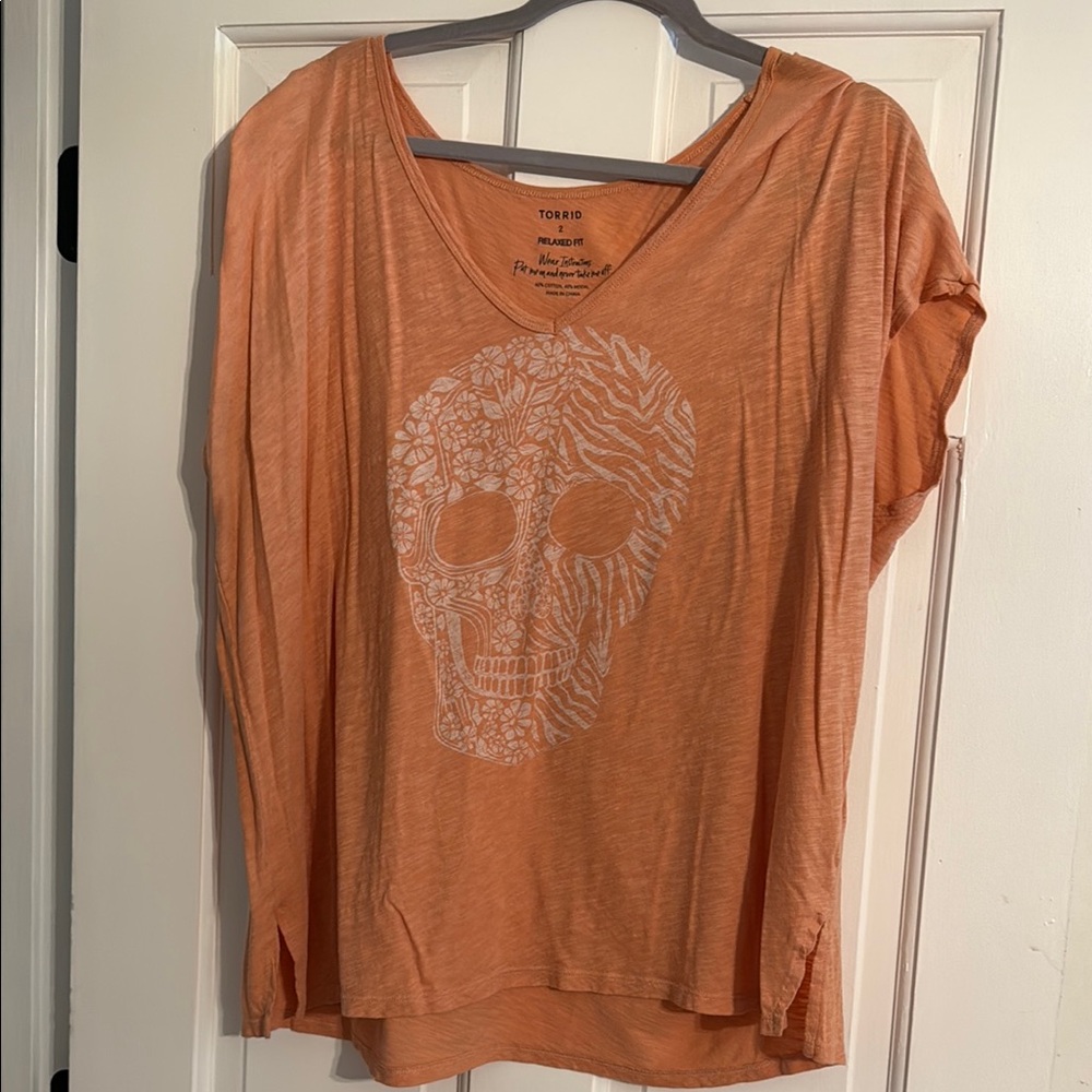 Torrid size 2 floral skeleton shirt